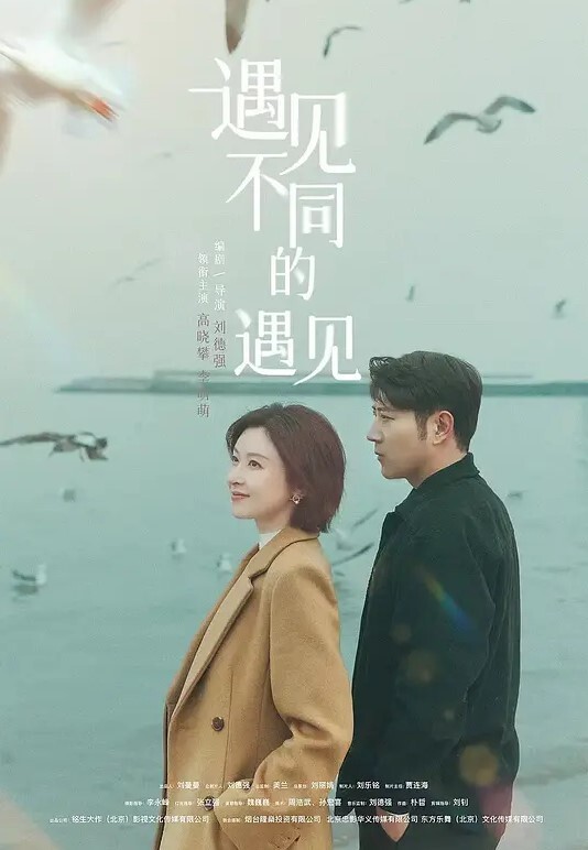 跪在床上被三个猛男围着干得浪叫连天 - 自拍偷拍
